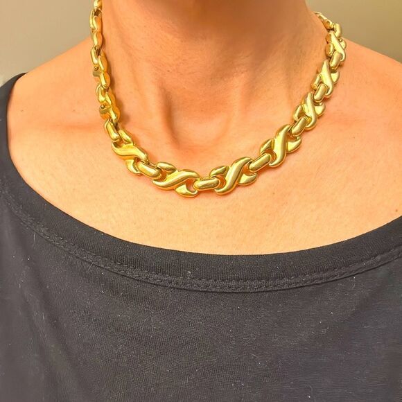 Designer Laura Biagiotti Necklace. Italian Made. - Picture 1 of 4